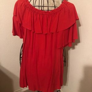 NWT red dress Size large from Red Dress Boutique. Can be off the shoulder or on